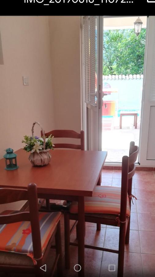 Apartmani Mihailovic Budva Zimmer foto